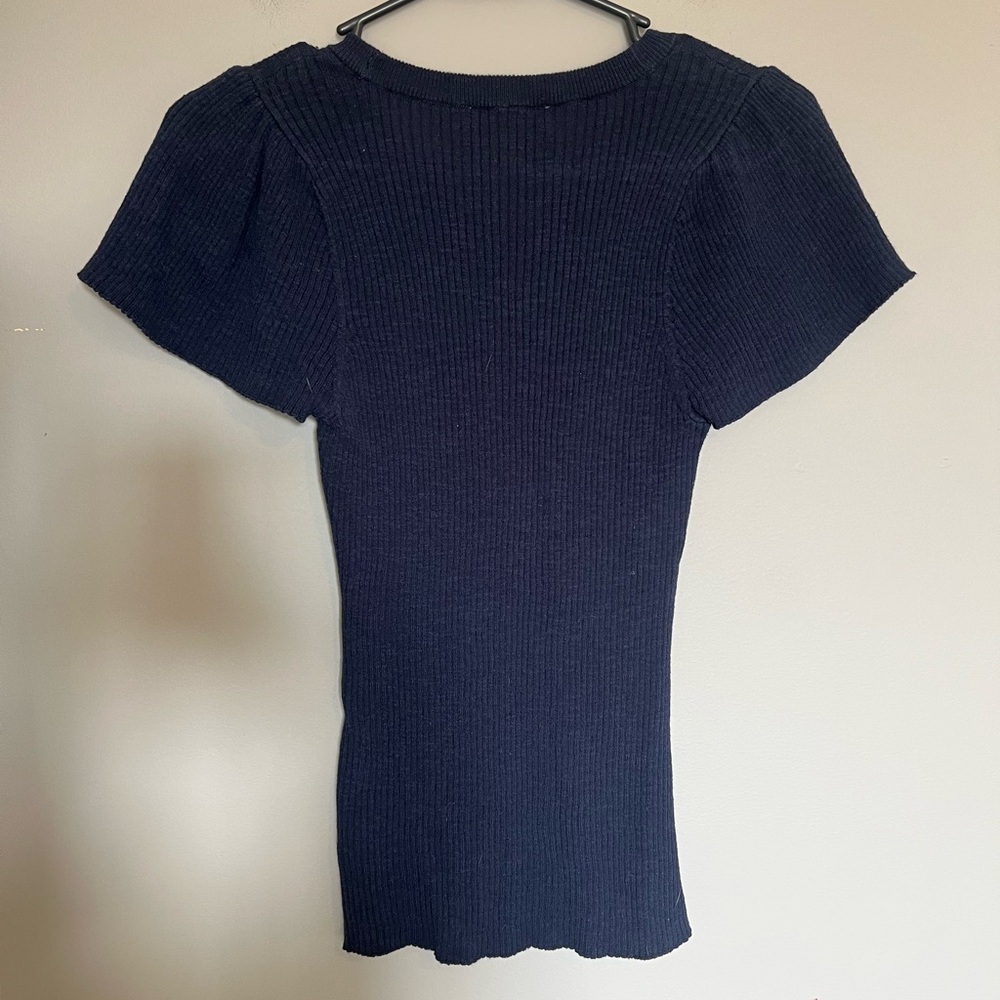 Free Assembly Shirt Bundle Size Small - Picture 5 of 7
